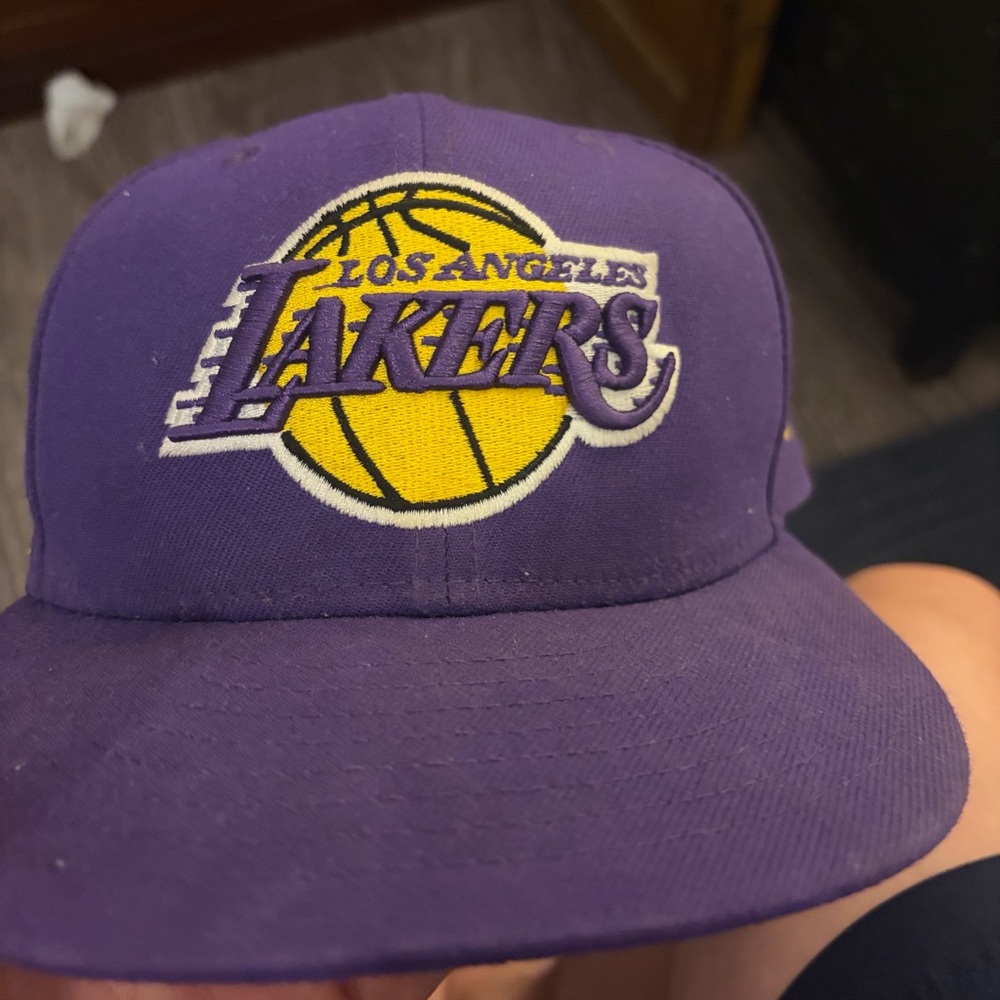 Los Angeles Lakers Purple and Gold Snapback Hat with patches